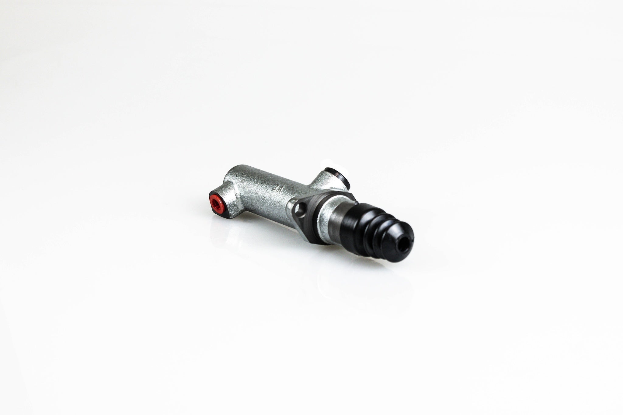 Clutch master cylinder - 16V