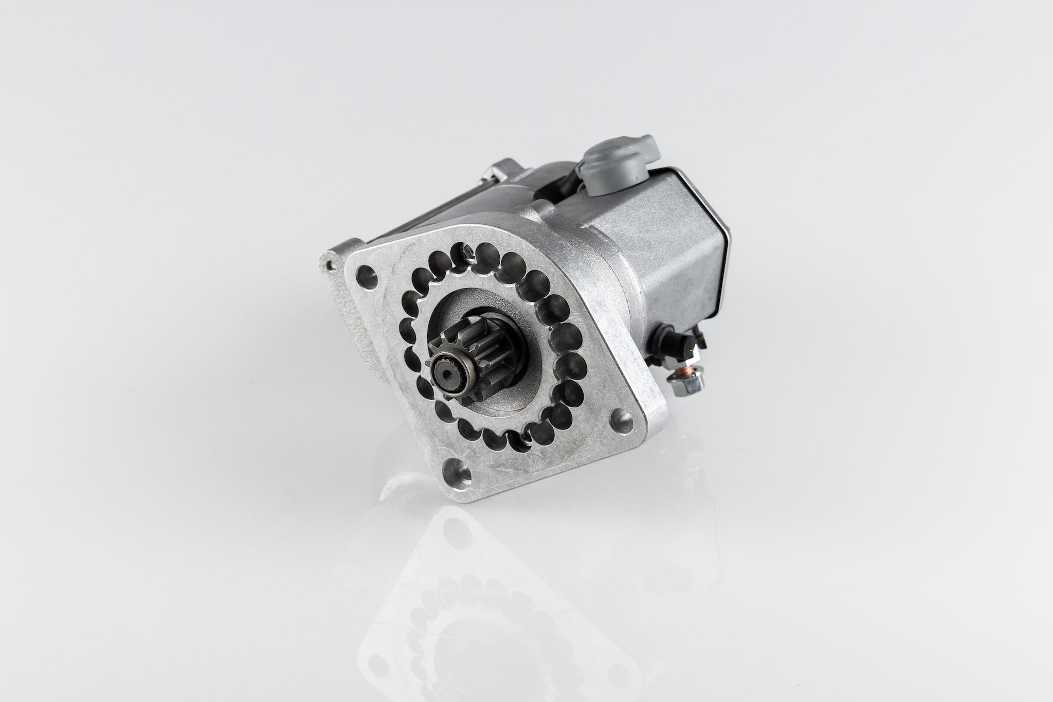 Reduction starter engine