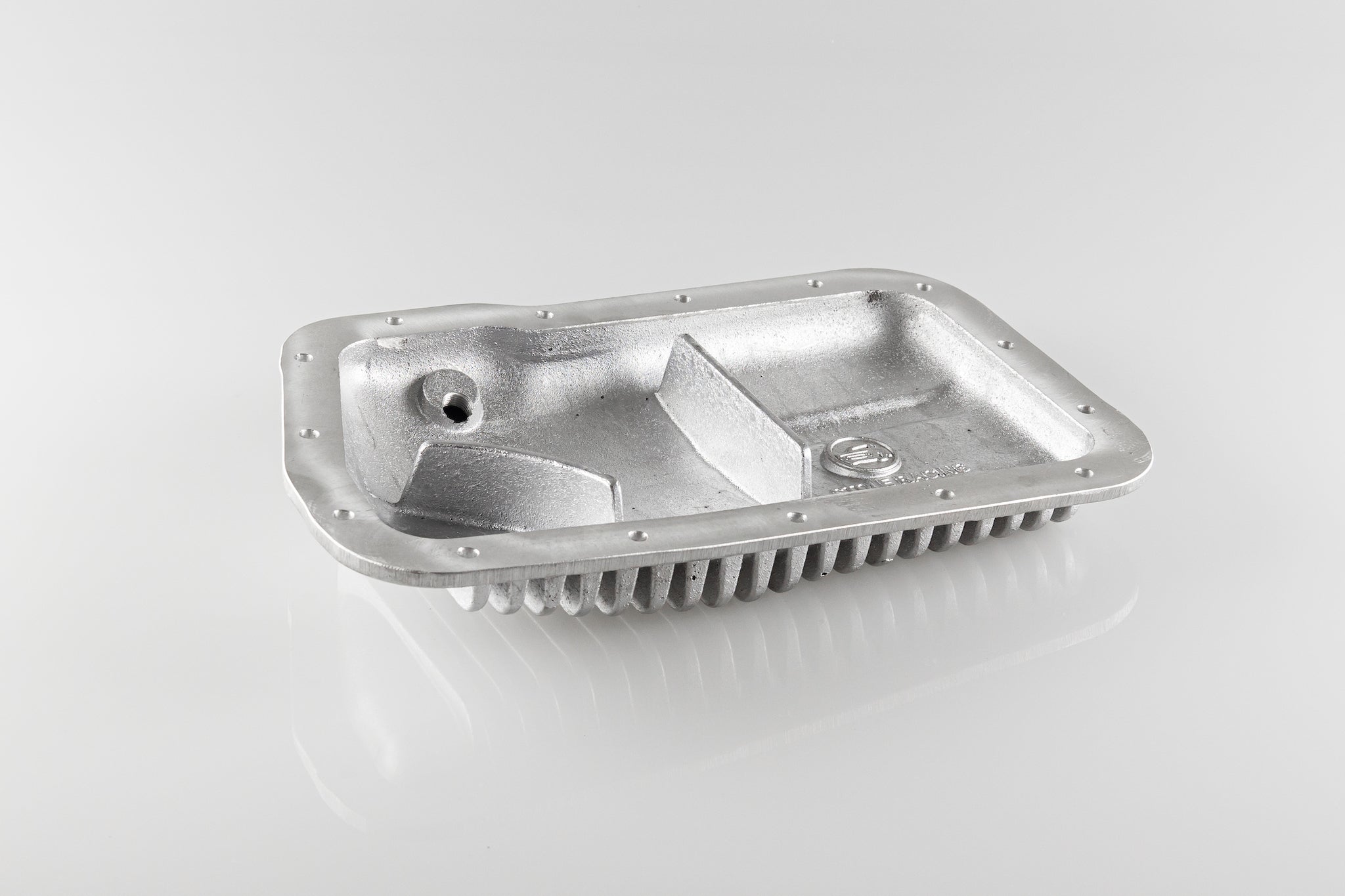 Aluminium sump pan