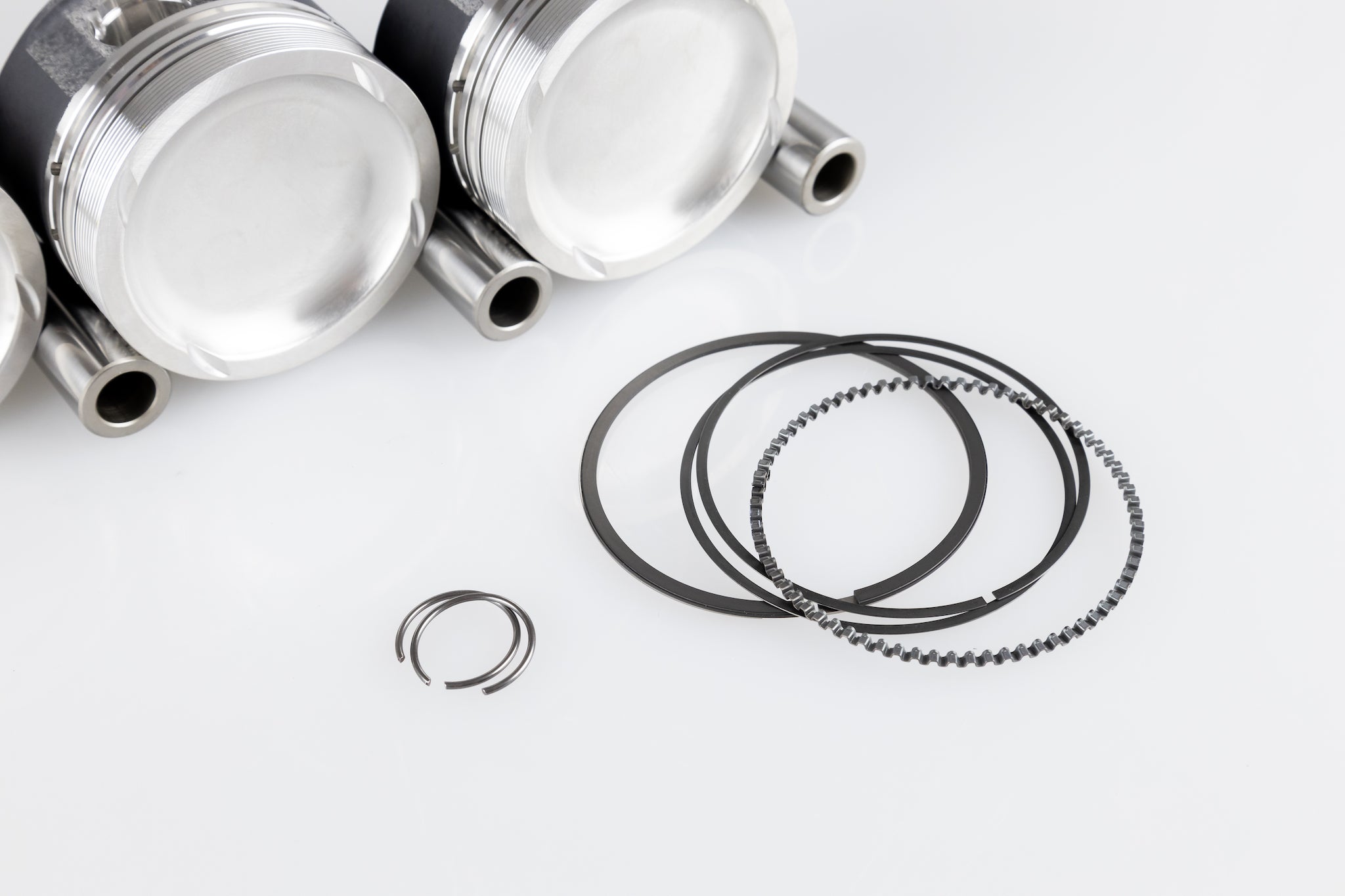 Forged Pistons Enlarged